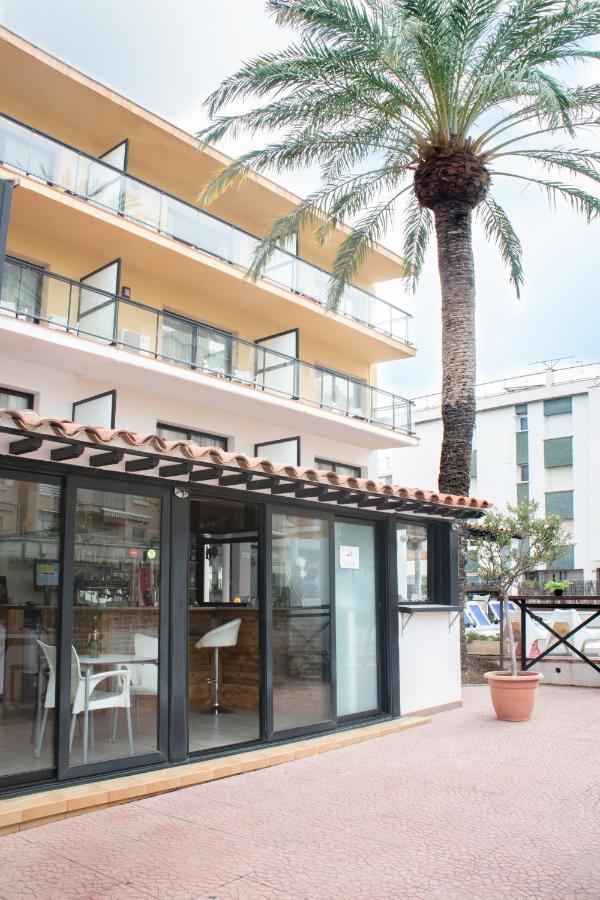 Adia Hotel Cunit Playa Dış mekan fotoğraf