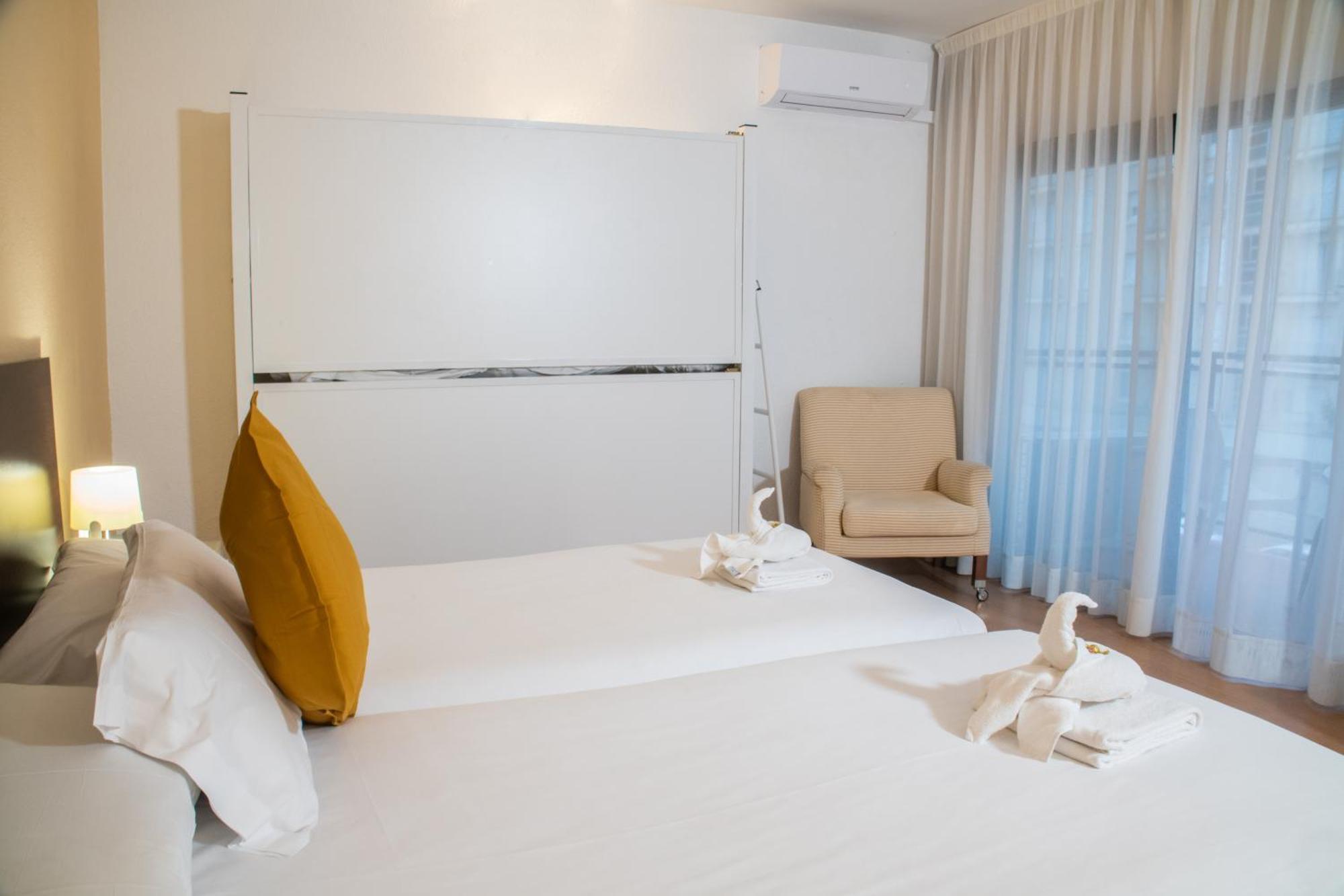 Adia Hotel Cunit Playa Oda fotoğraf